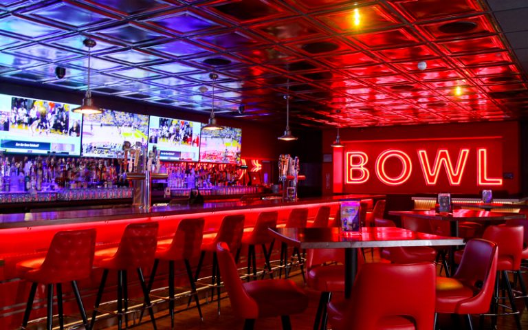 bowlmor groupon